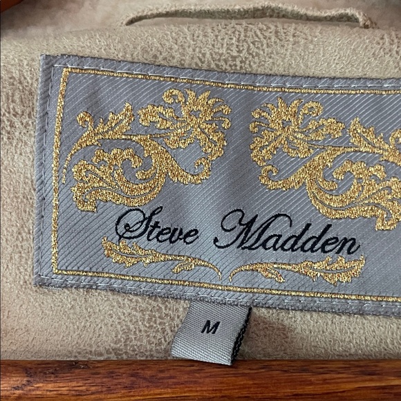 Y2K Steve Madden Tan Teddy Jacket with Cream Details - Picture 3 of 8